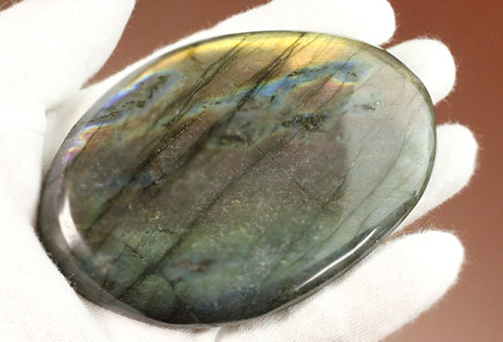 希少色、紫色を堪能できる、大きな鉱物ラブラドライト(Labradorite)（その6）