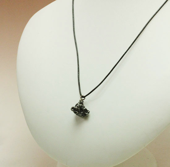 個性的なあなたをより個性的に仕立てる！カンポ・デル・シエロ隕石の