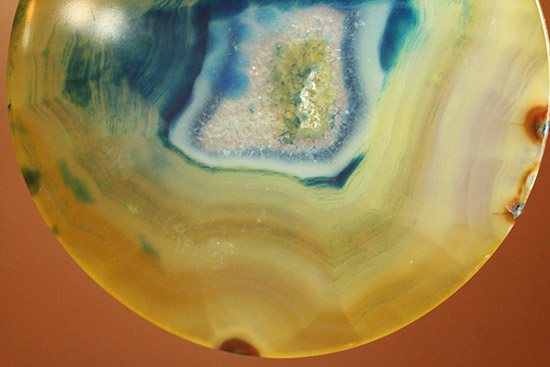 イエロー×ブルーの配色が目に鮮やかな、鉱物メノウスライス標本(agate)（その3）