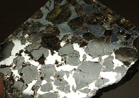 希少な石鉄隕石、パラサイト。ブラヒン隕石。（その11）