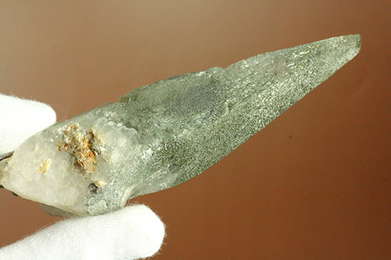 常人では分け入ることができないヒマラヤ山脈の高地で採集されたガネッシュヒマール産ヒマラヤ水晶（その10）