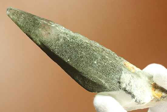 常人では分け入ることができないヒマラヤ山脈の高地で採集されたガネッシュヒマール産ヒマラヤ水晶（その12）