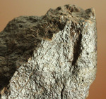 隕石コレクションを始めませんか？地球型惑星の地殻やマントルが起源とされるコンドライトL6　2002年発見のJiddat al Harasis 073